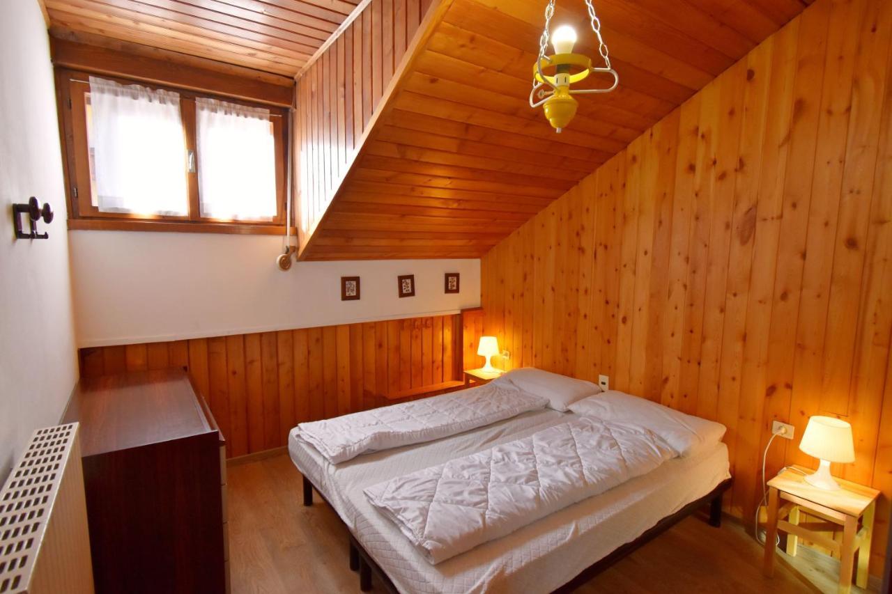 Meneghini Mansarda Apartment *